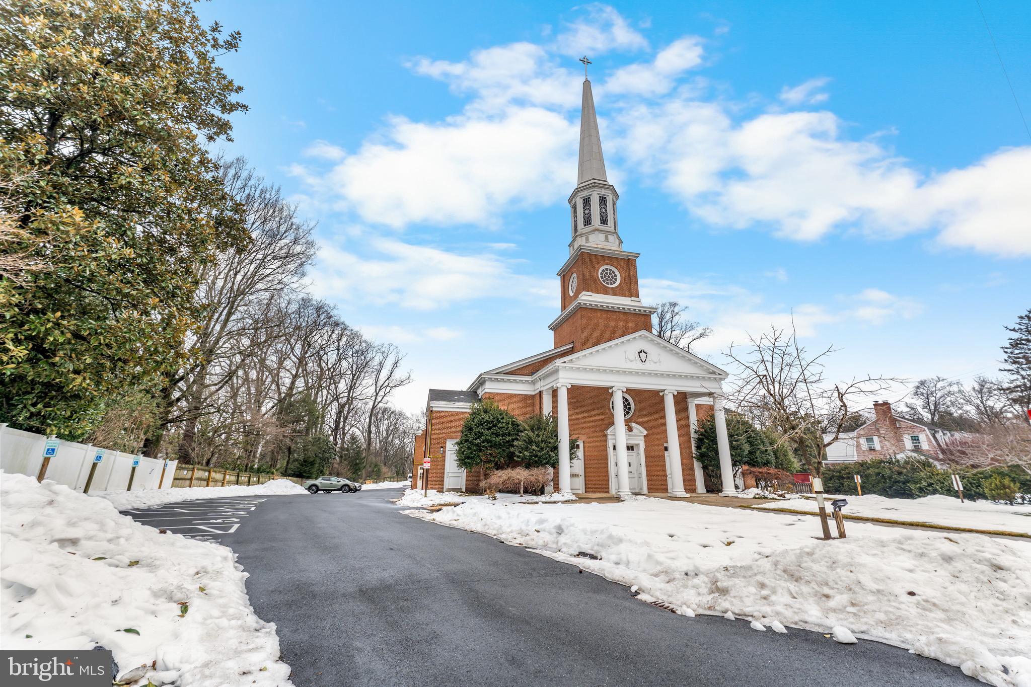 5144 MASSACHUSETTS AVENUE