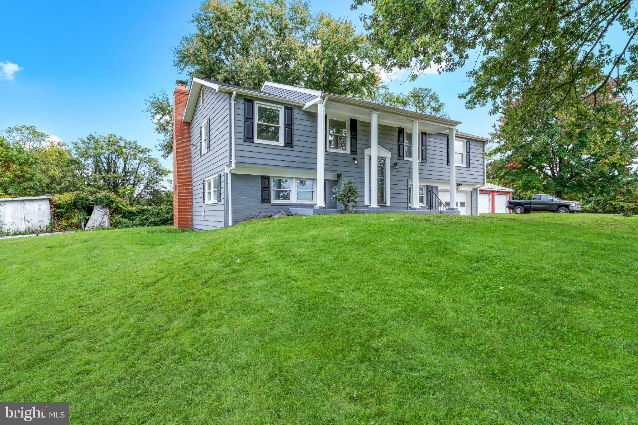 3585 RIVA ROAD