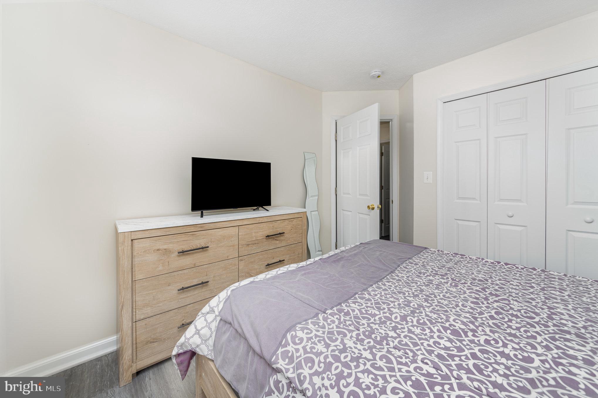 LONG BAR HARBOR - Residential