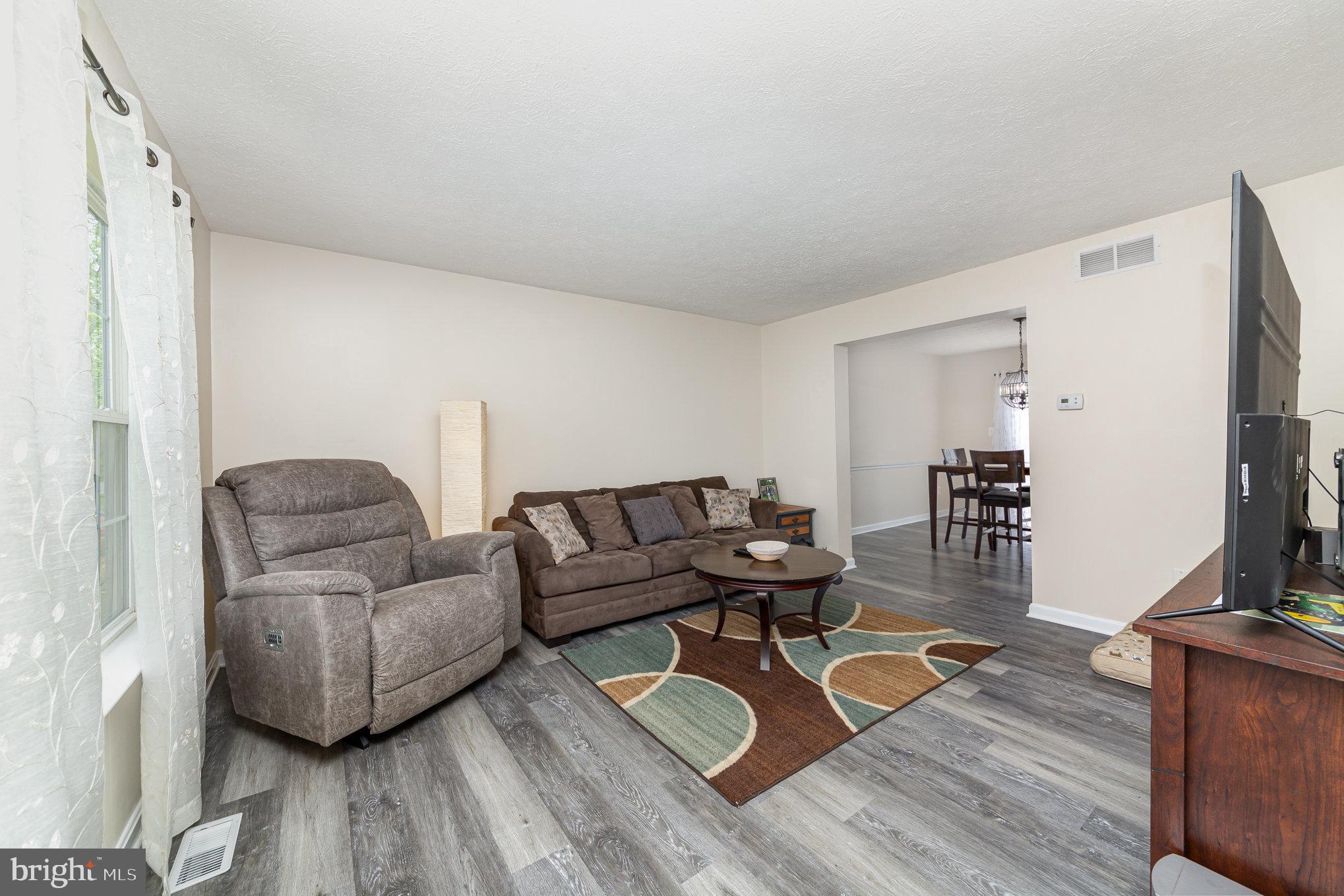 LONG BAR HARBOR - Residential