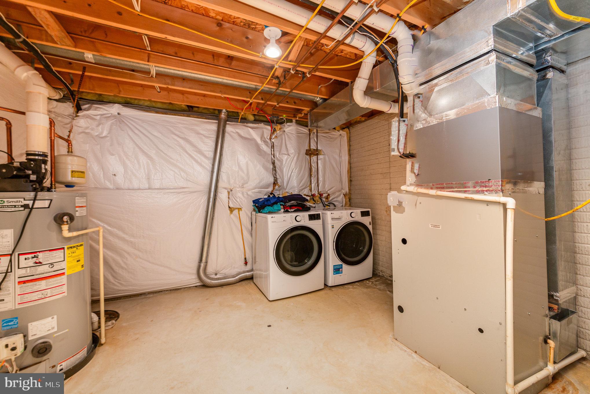 LONG BAR HARBOR - Residential