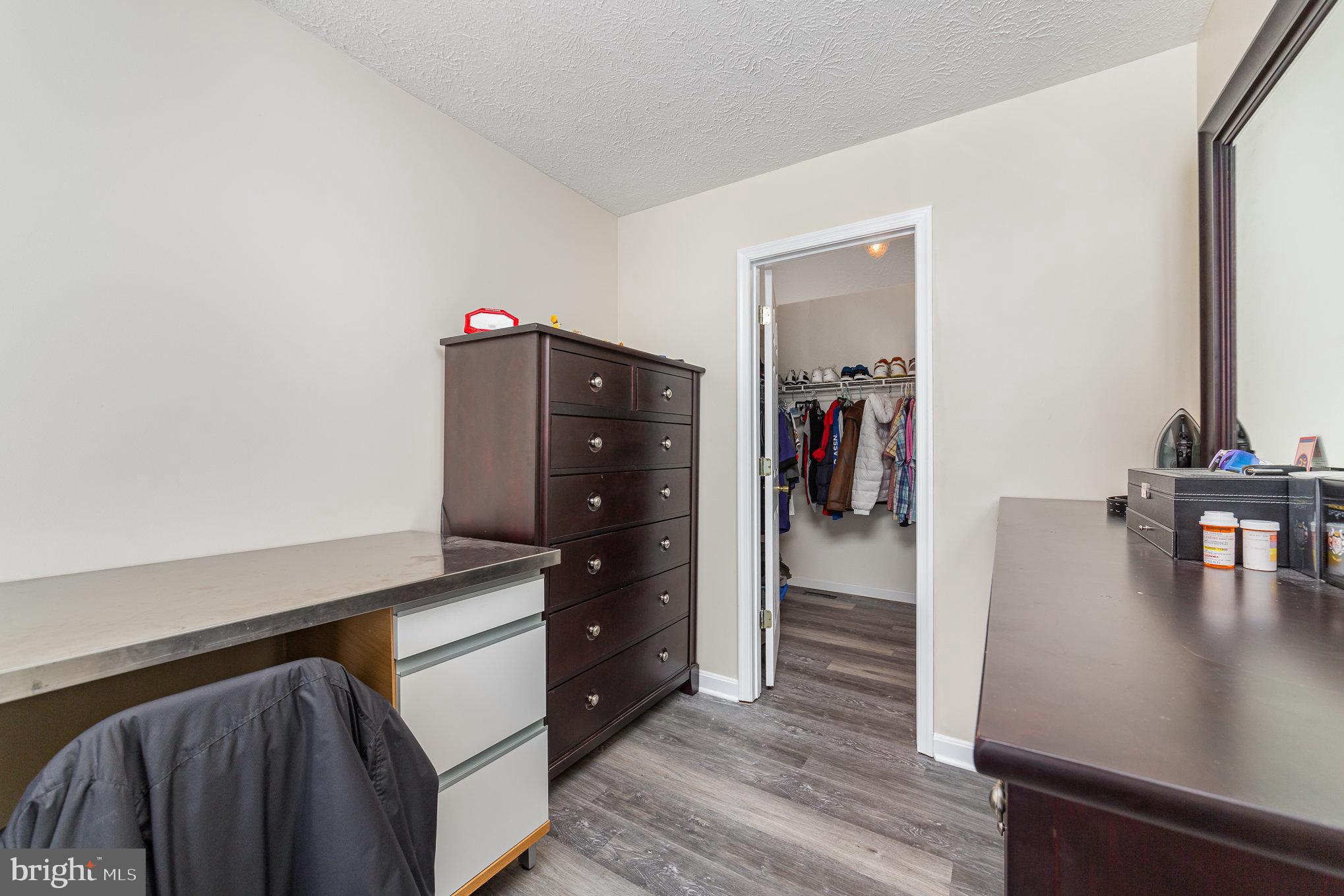 LONG BAR HARBOR - Residential