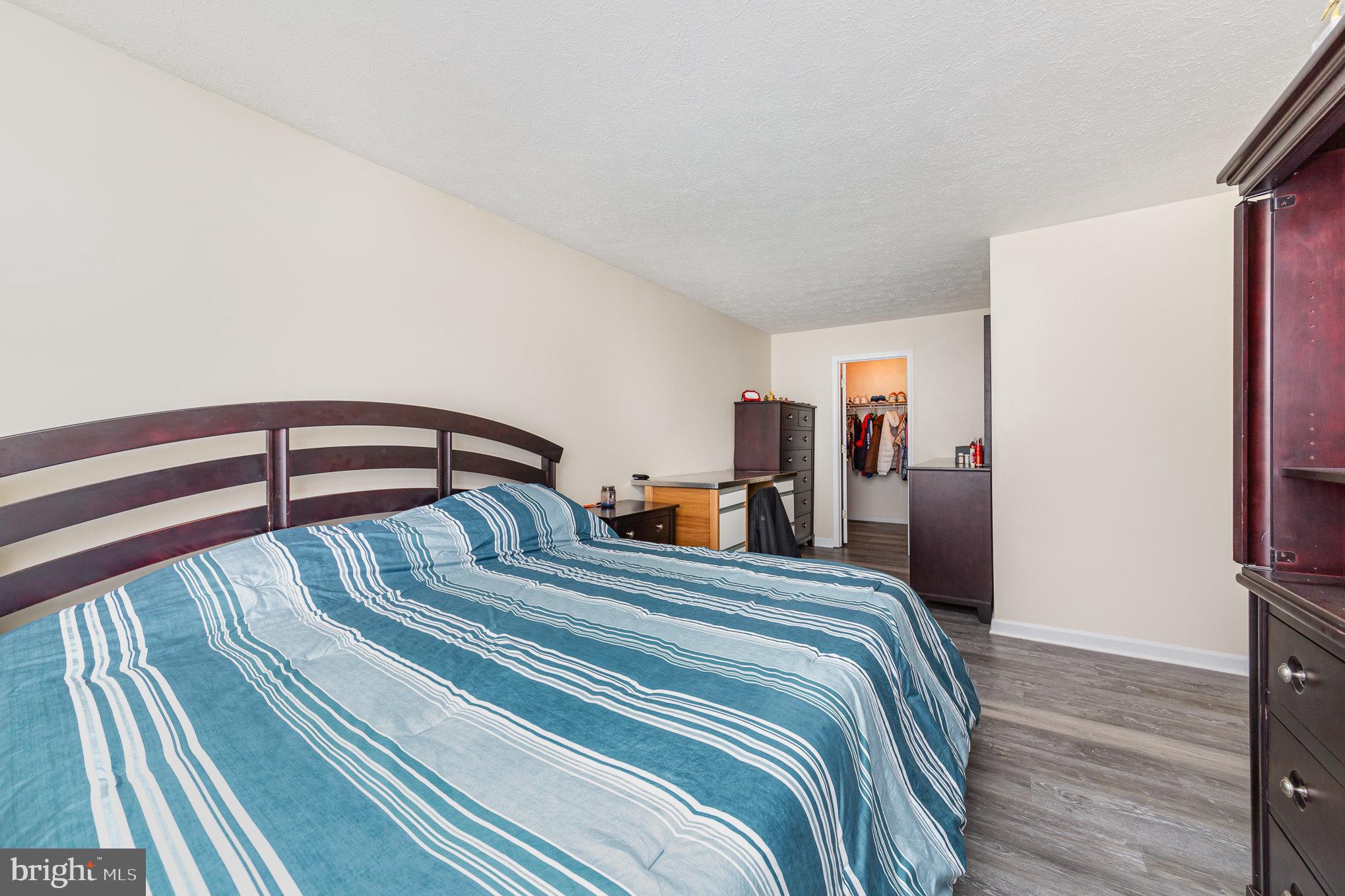 LONG BAR HARBOR - Residential