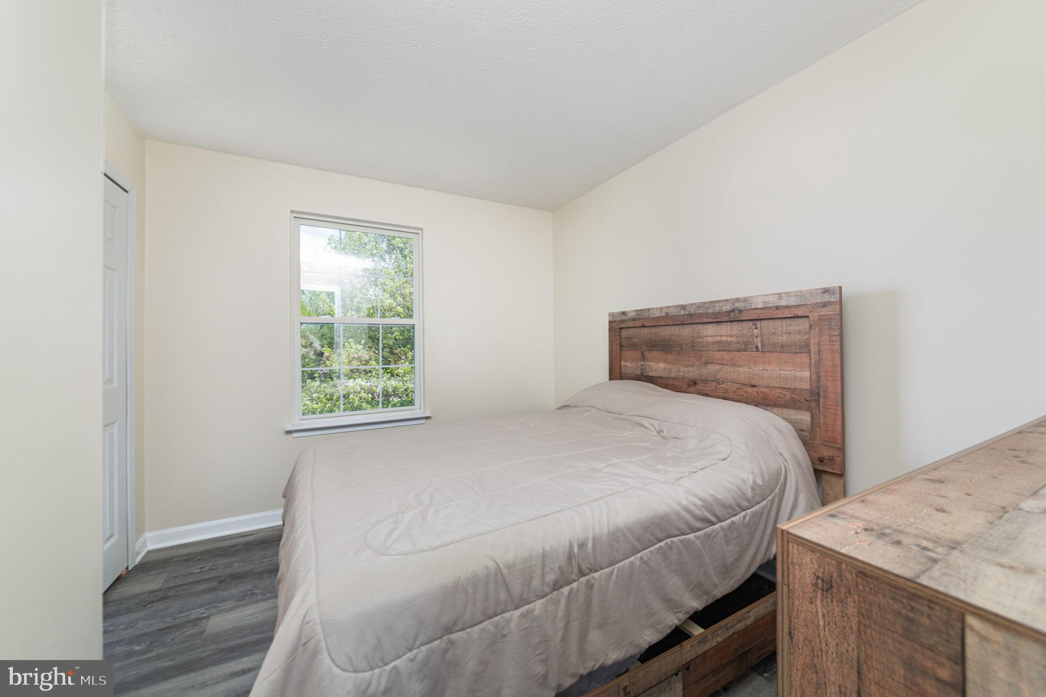 LONG BAR HARBOR - Residential