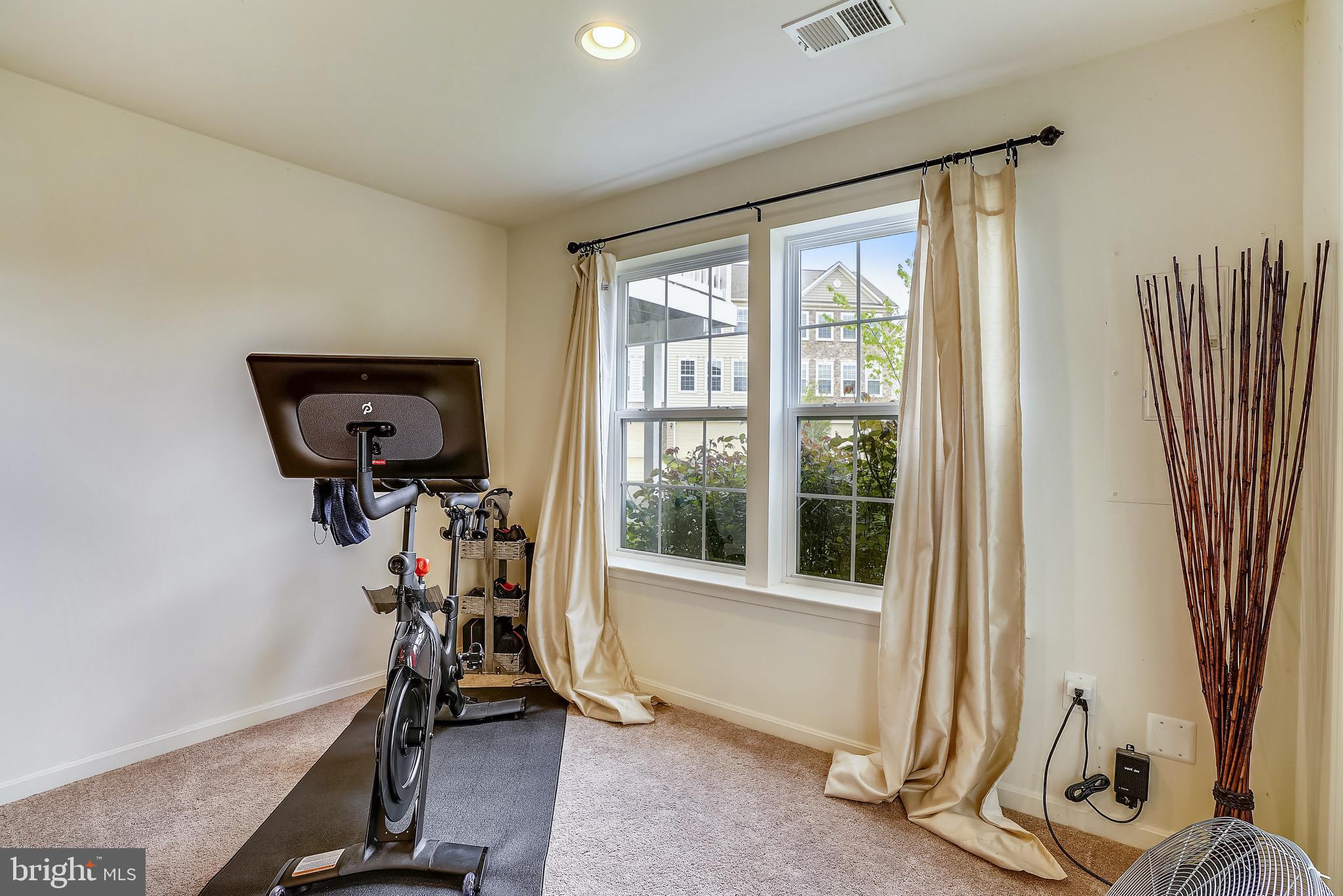 PROVIDENCE GLEN - Residential