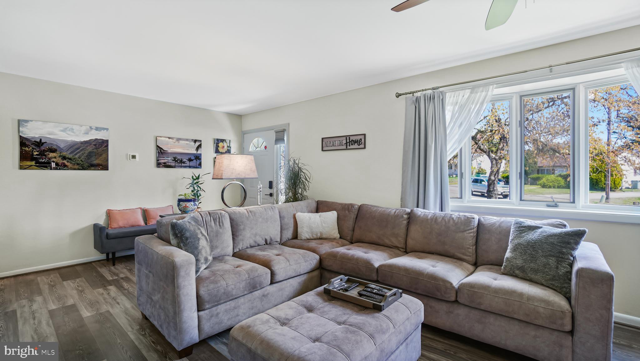 FERNGLEN MANOR - Residential