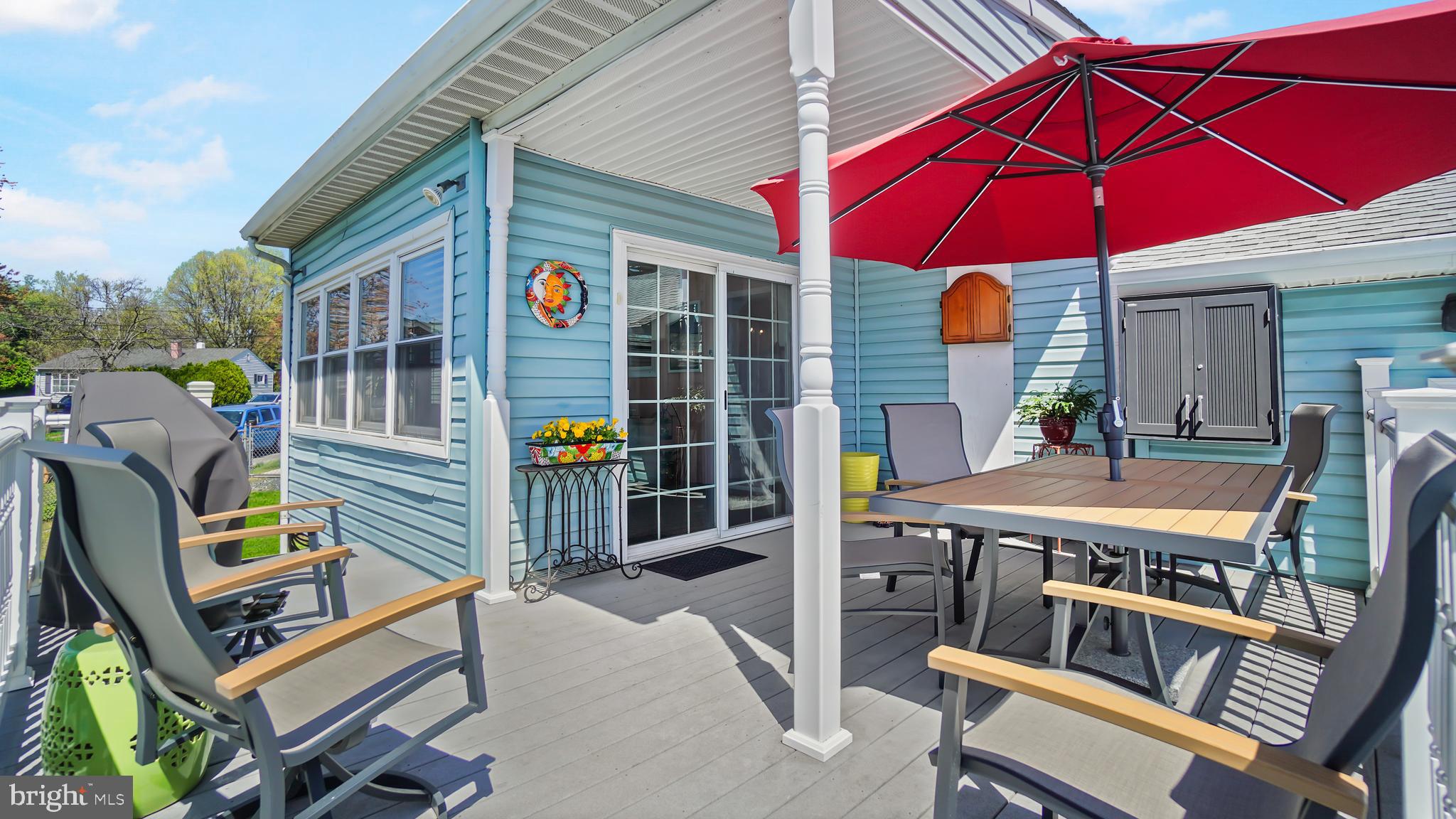 FERNGLEN MANOR - Residential