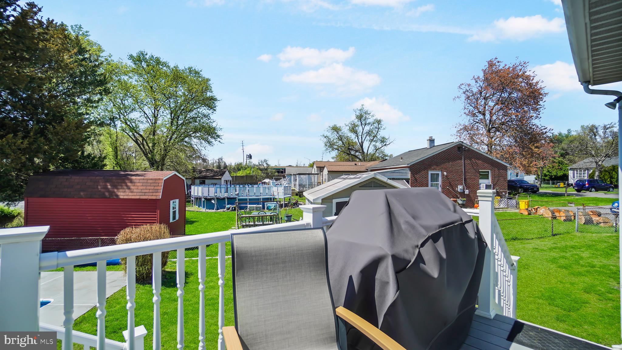 FERNGLEN MANOR - Residential