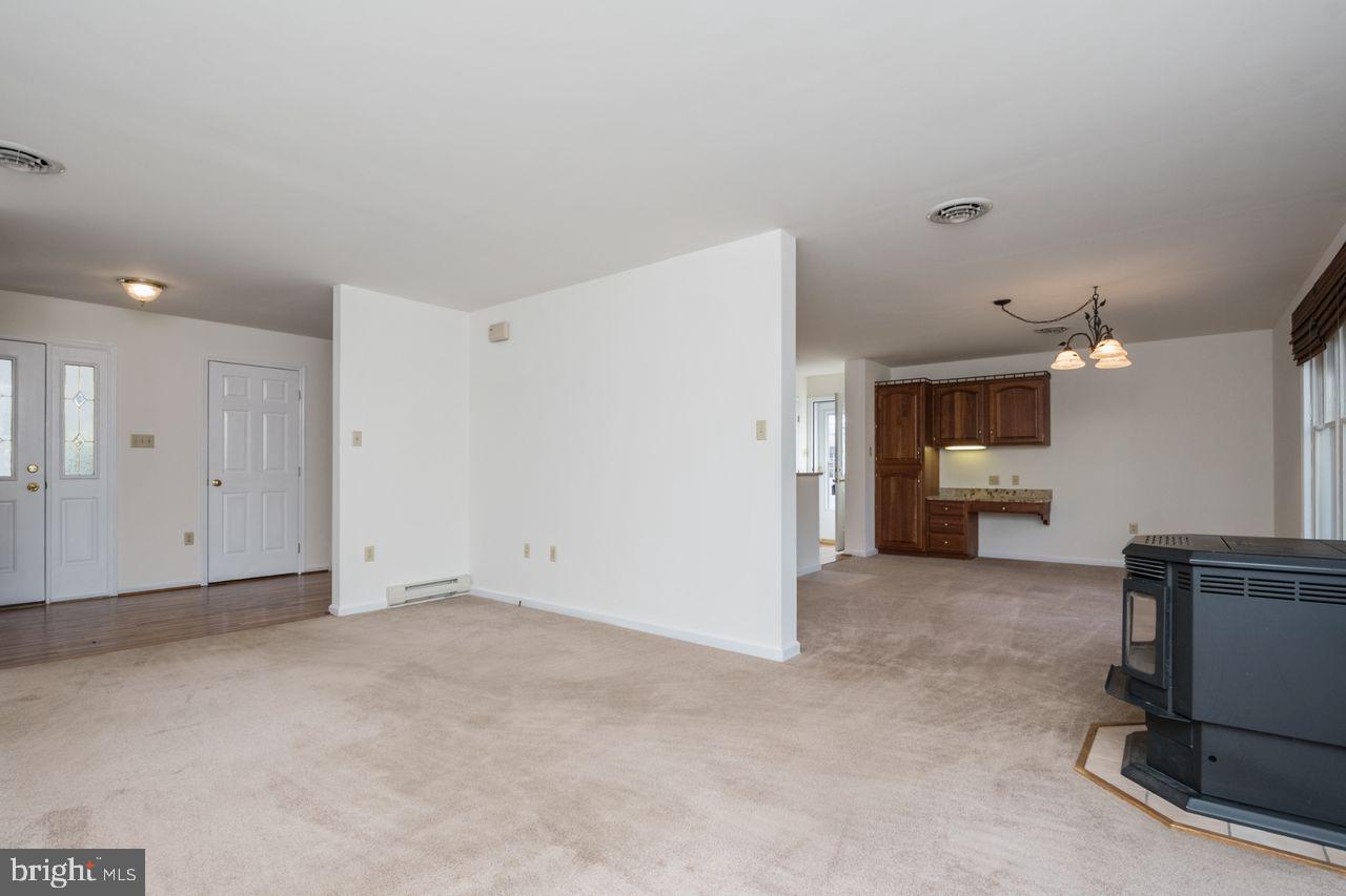 ROUND TOP ESTATES - Residential