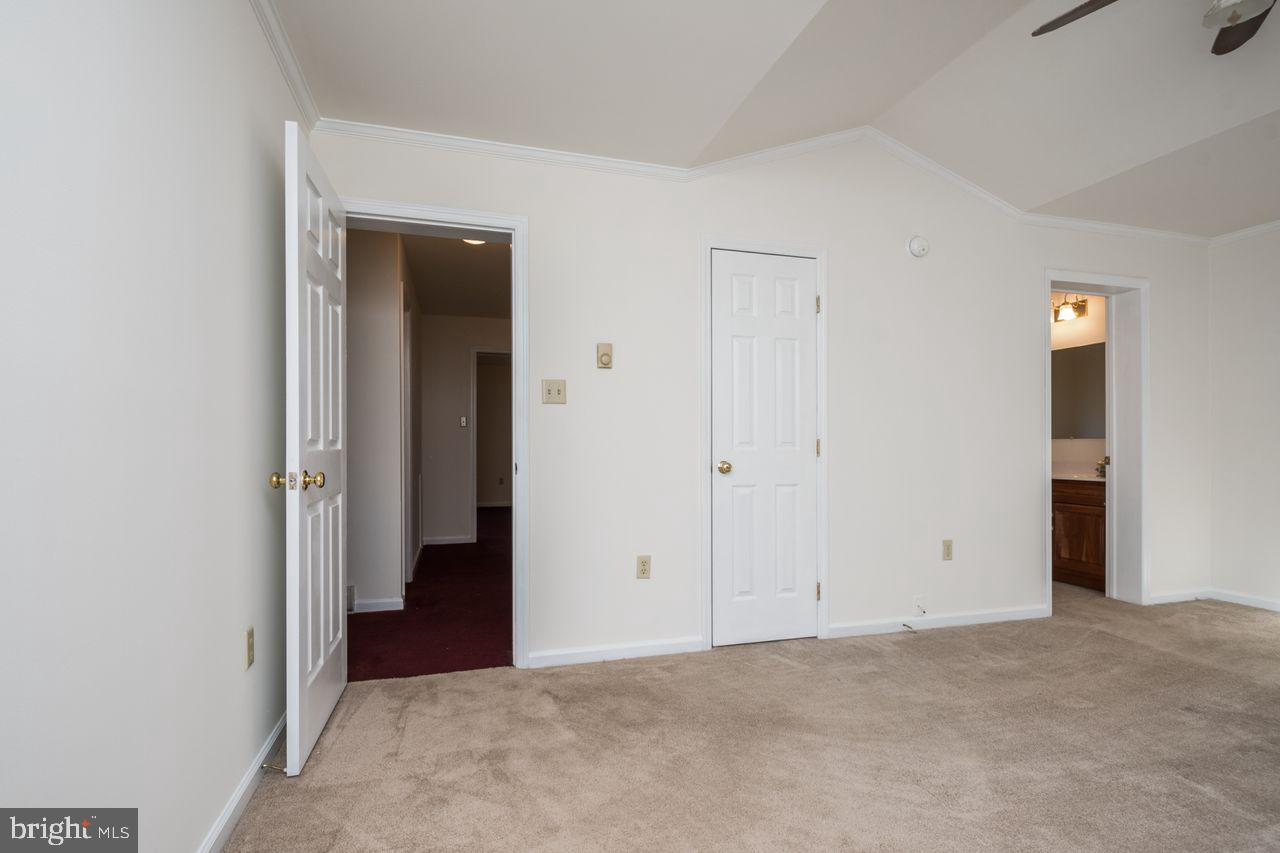 ROUND TOP ESTATES - Residential