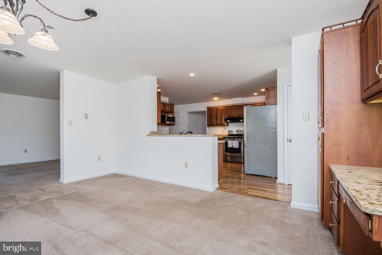 ROUND TOP ESTATES - Residential