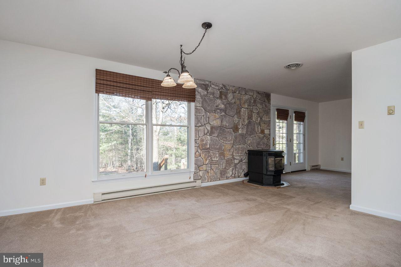 ROUND TOP ESTATES - Residential