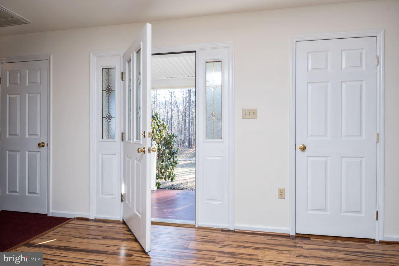 ROUND TOP ESTATES - Residential