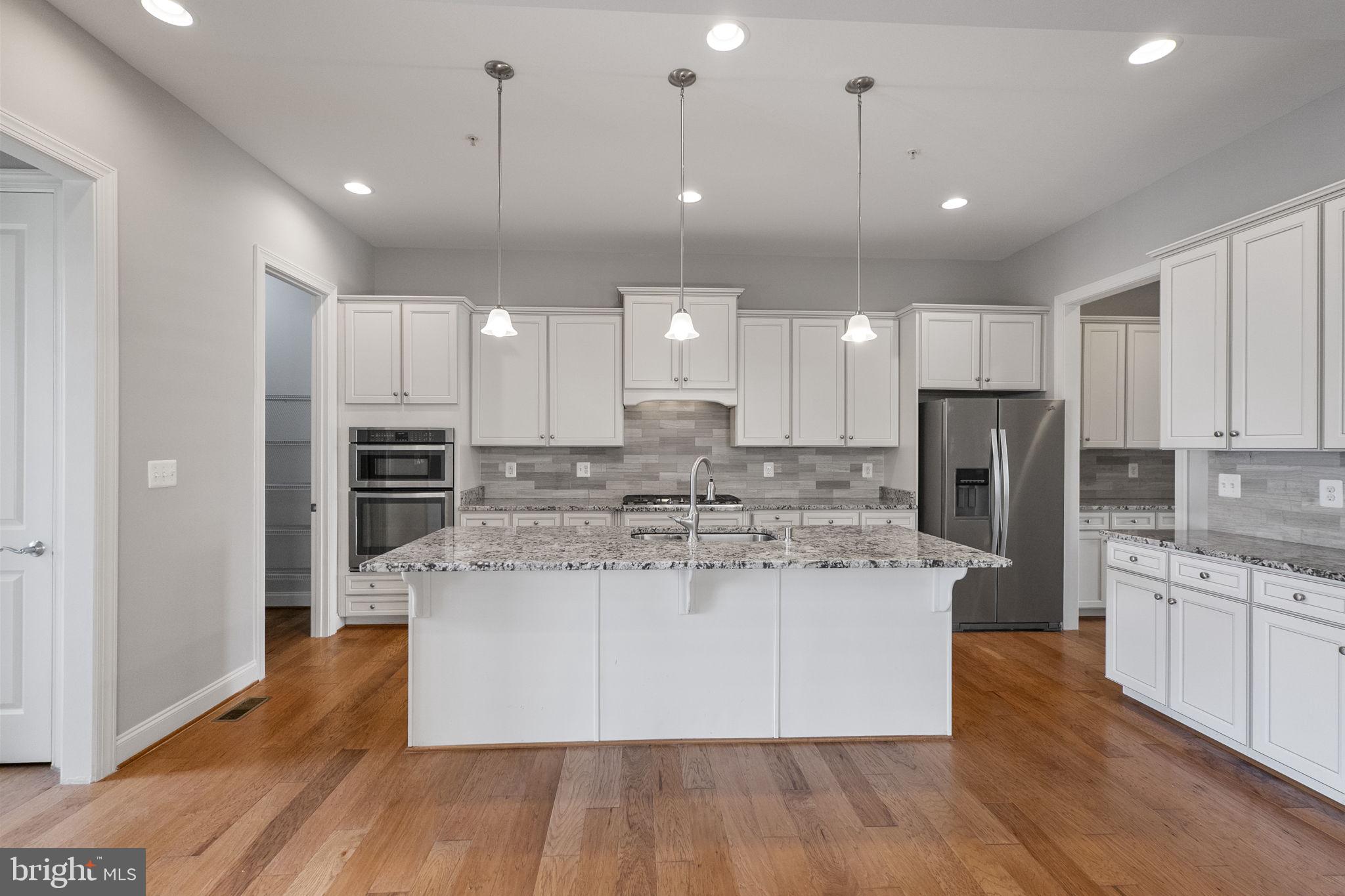 14068 MARKETCENTER DRIVE