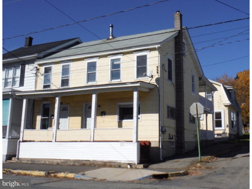 INVESTMENT OPPORTUNITY in TOWER CITY and Price to SELL!!! This is a 3 UNIT property!! This sale includes a 1 bedroom COTTAGE and a TWIN SEMI DETACHED home. There are some replacement window, hardwood floors, modern kitchen and bath. Each unit has own oil burner and electric service. All owner owned appliances remain.