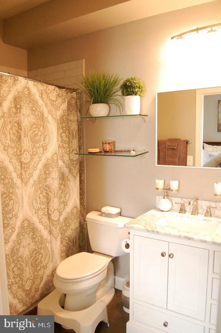 SUMMERFIELD - Residential Lease