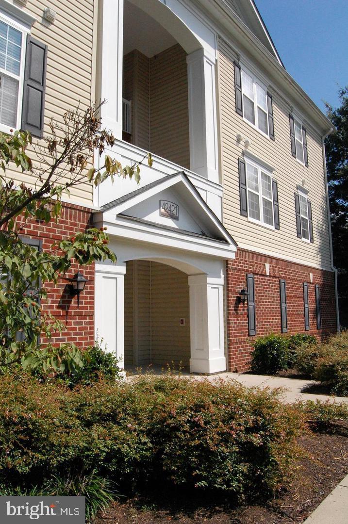 SUMMERFIELD - Residential Lease