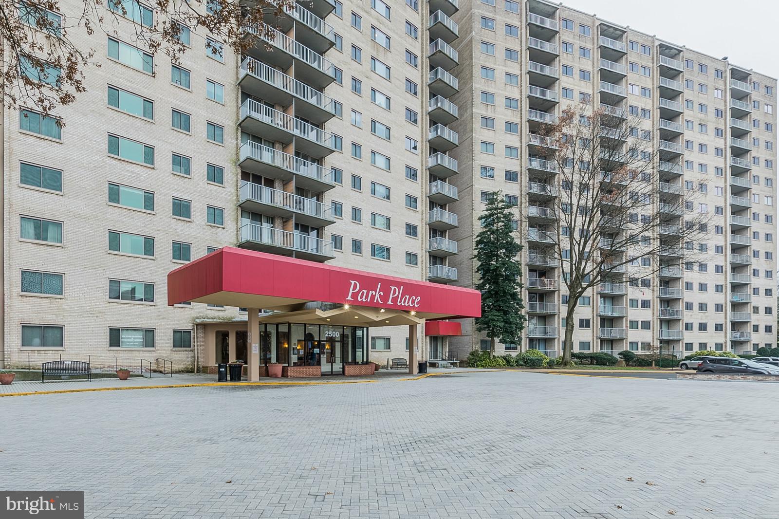 PARK PLACE - Residential Lease