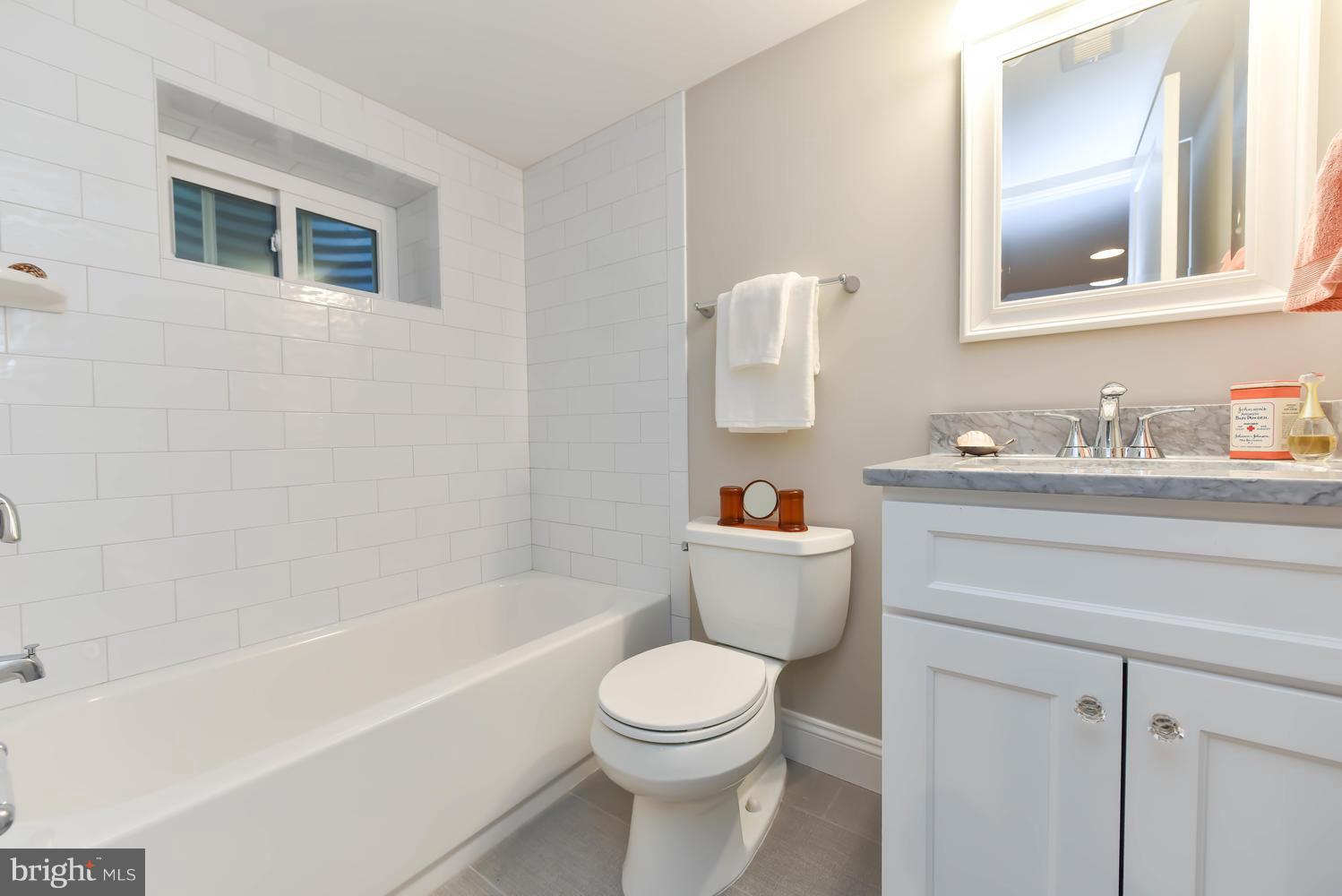 MONTICELLO PARK - Residential