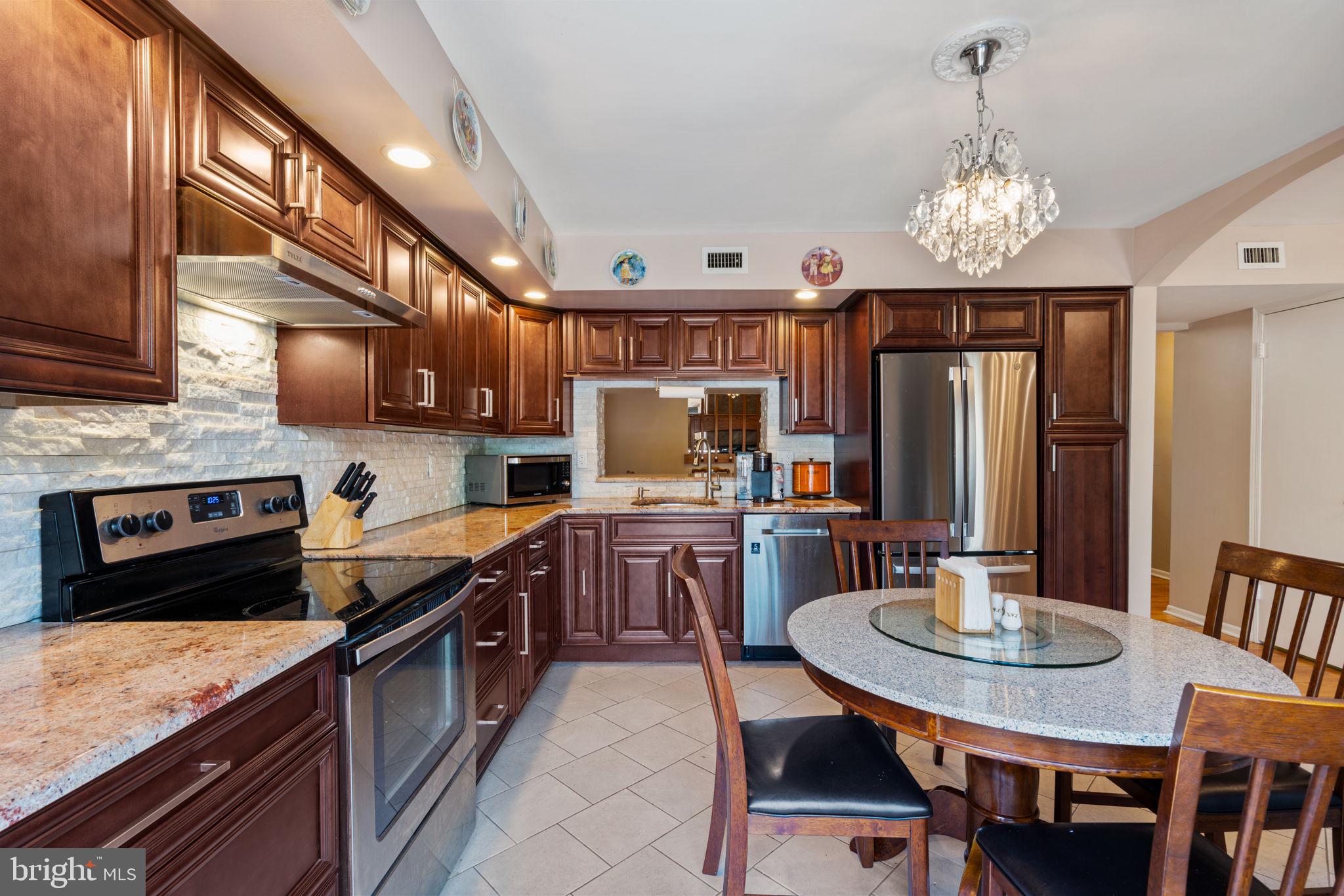 PRUSSIAN WOODS - Residential