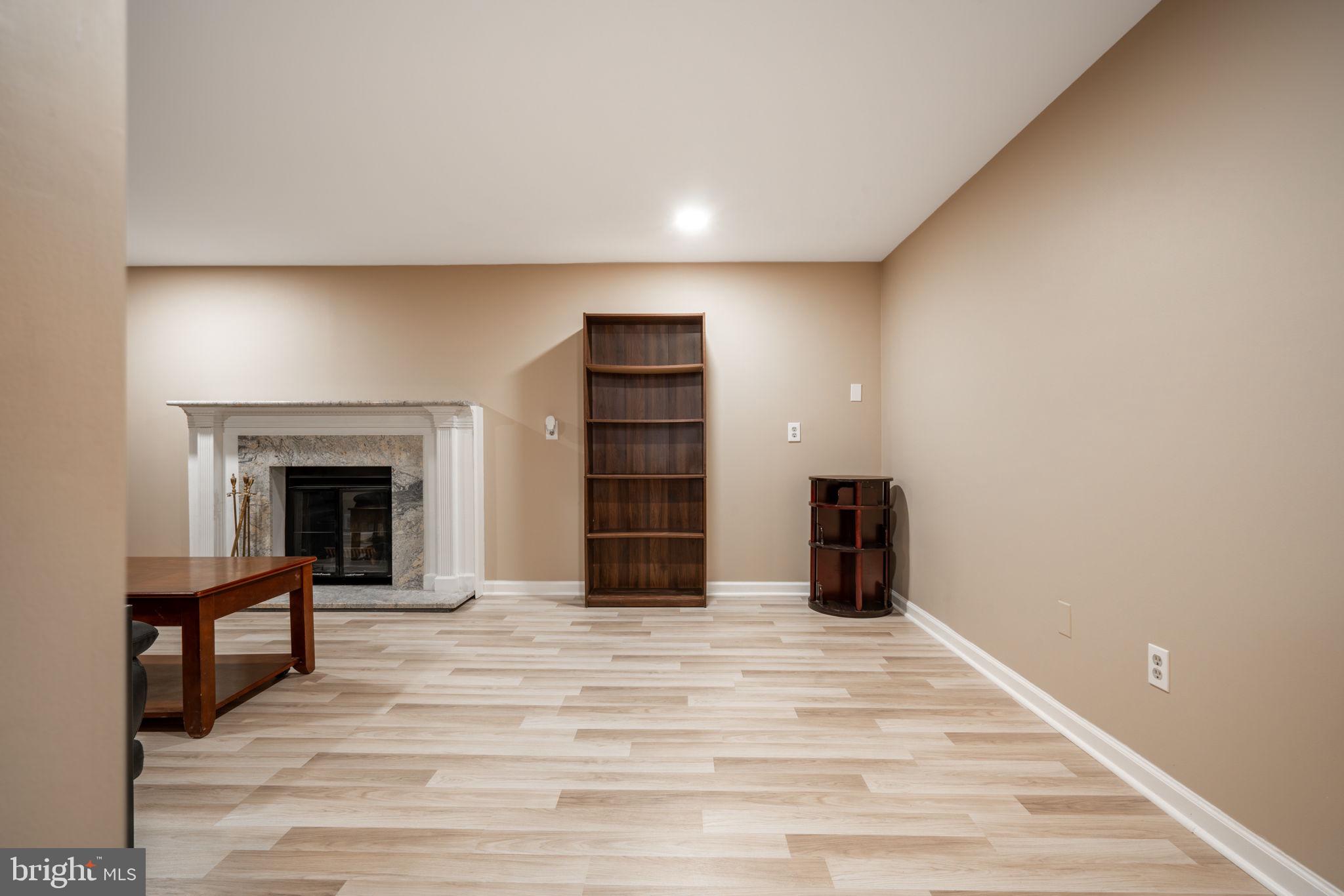PRUSSIAN WOODS - Residential