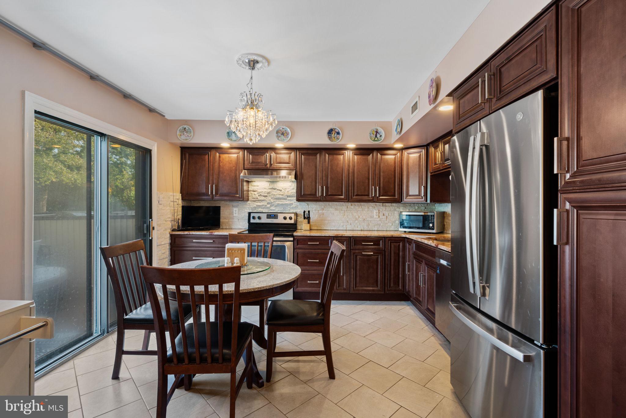 PRUSSIAN WOODS - Residential