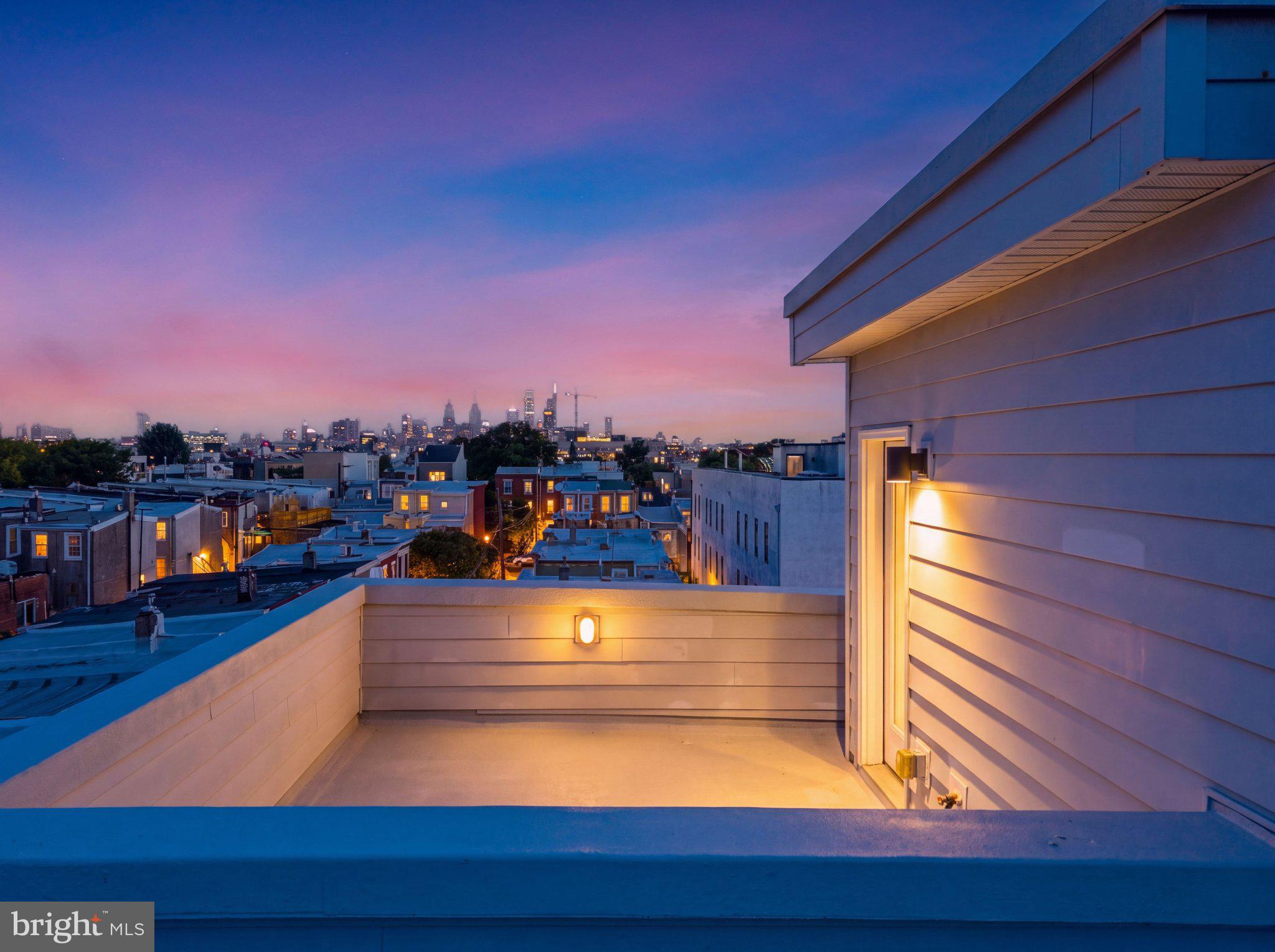 423 E FLORA STREET