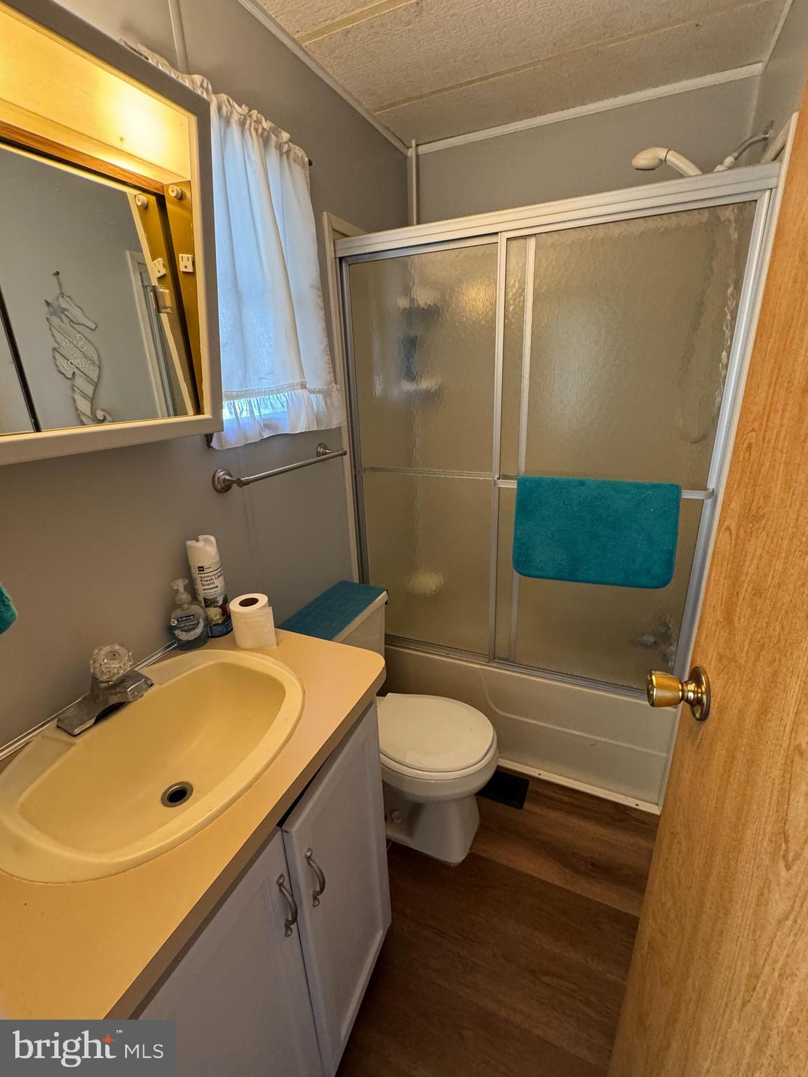 WHITE HORSE PARK I - Residential