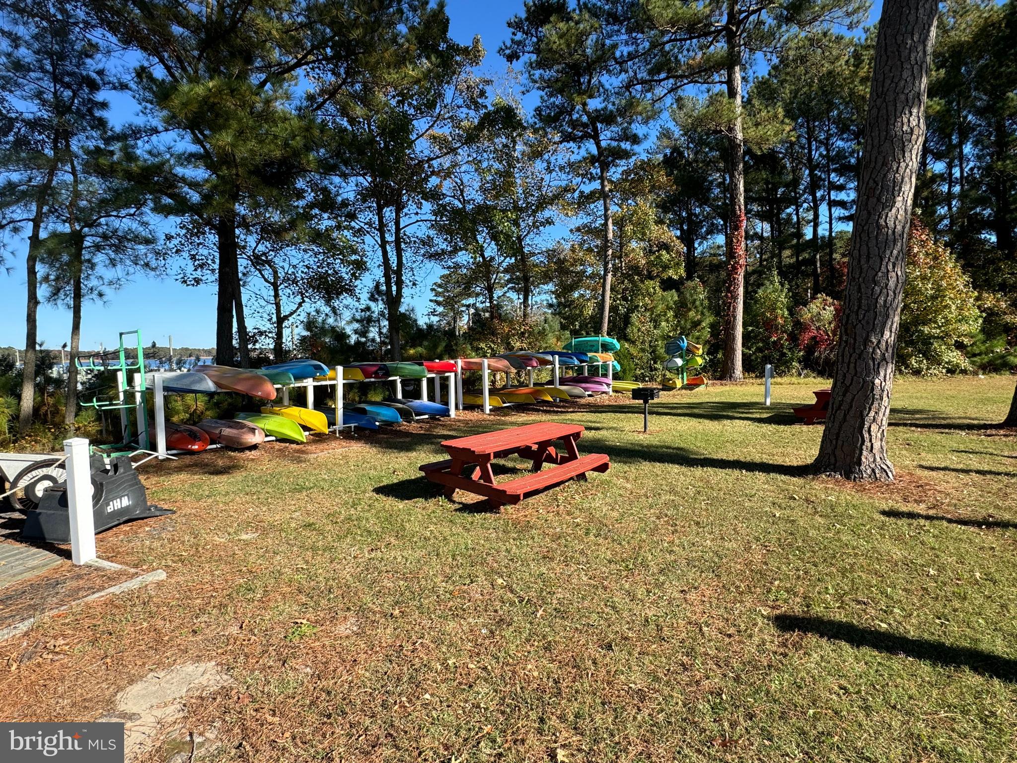 WHITE HORSE PARK I - Residential