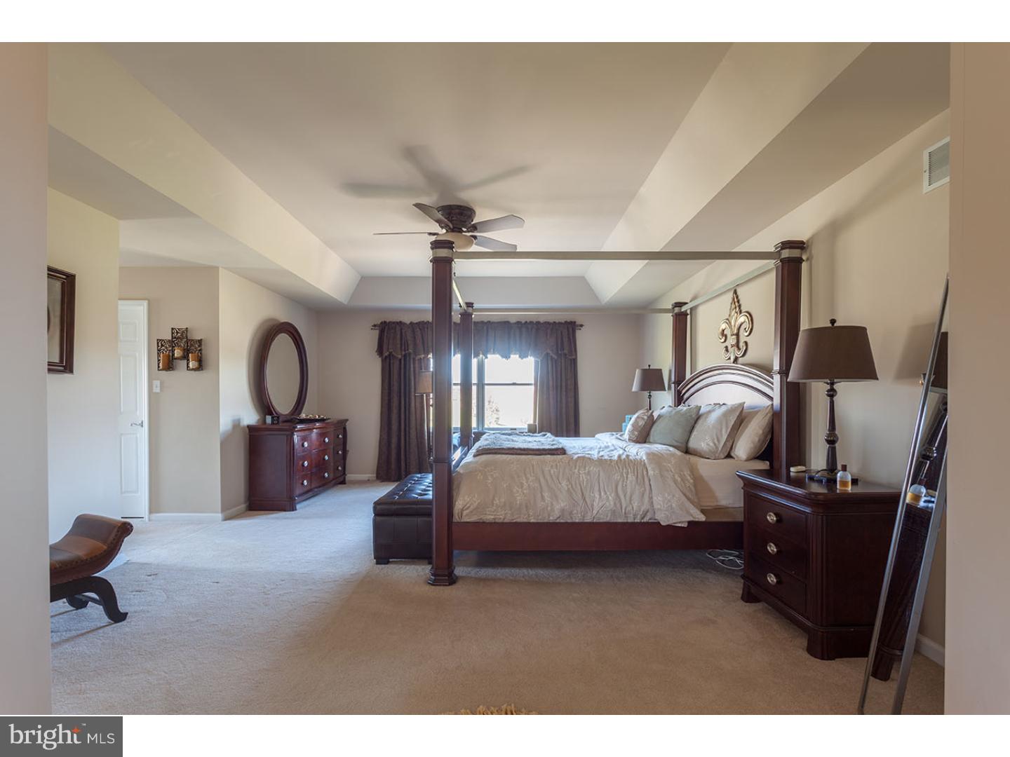 MOUNTAIN VALLEY ESTA - Residential