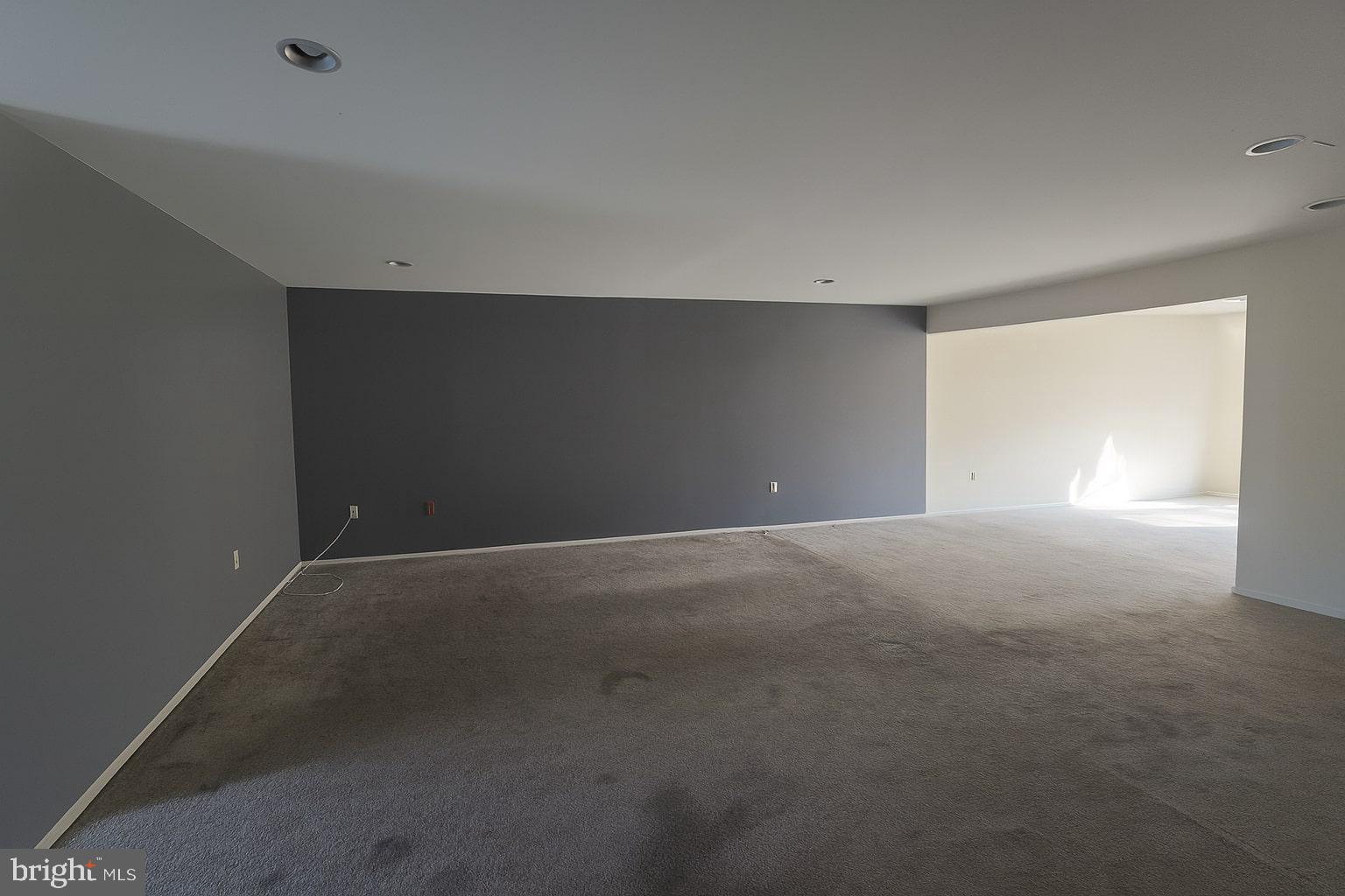 HERITAGE HEIGHTS - Residential