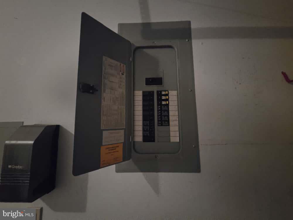 HERITAGE HEIGHTS - Residential