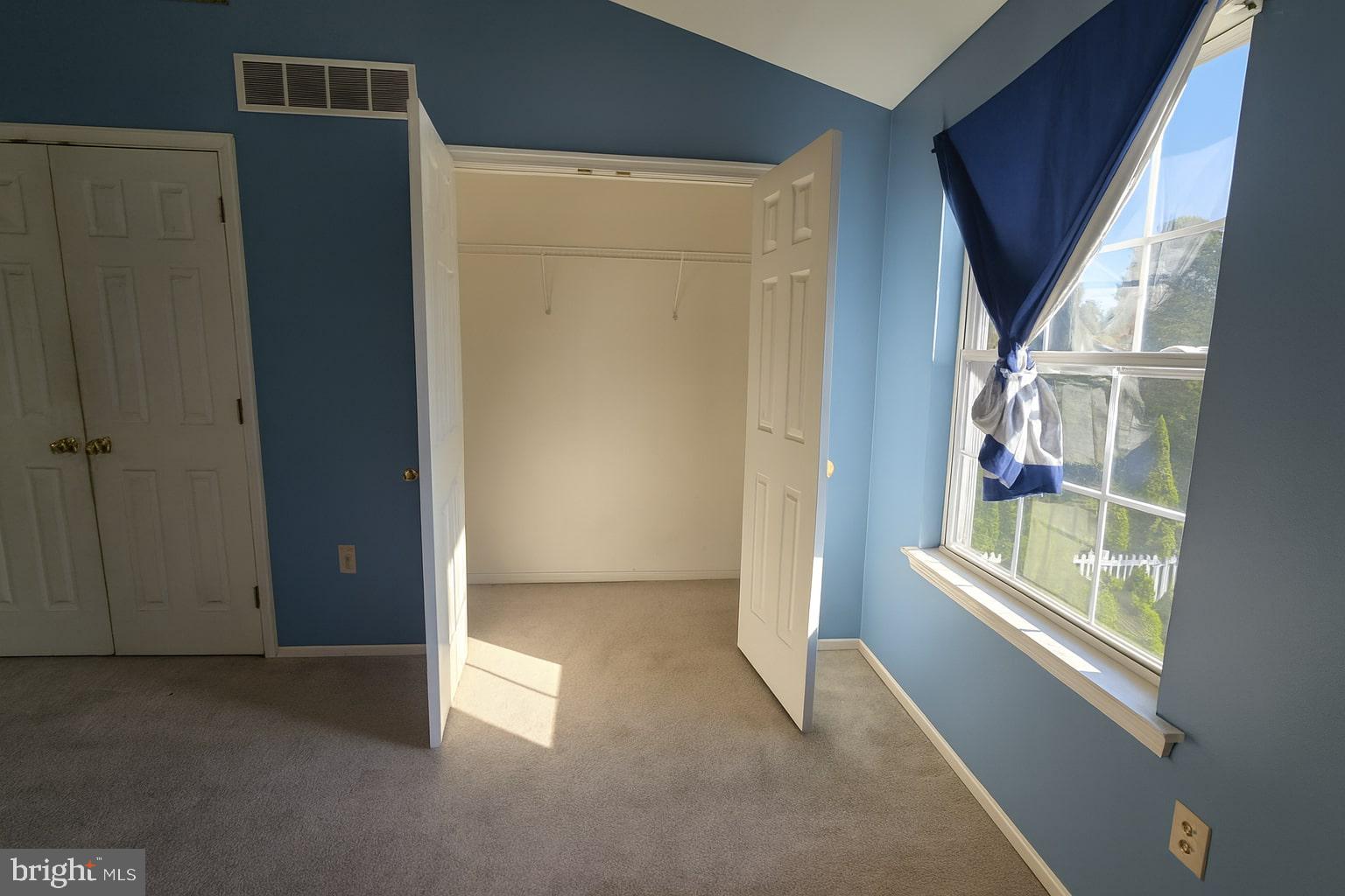 HERITAGE HEIGHTS - Residential