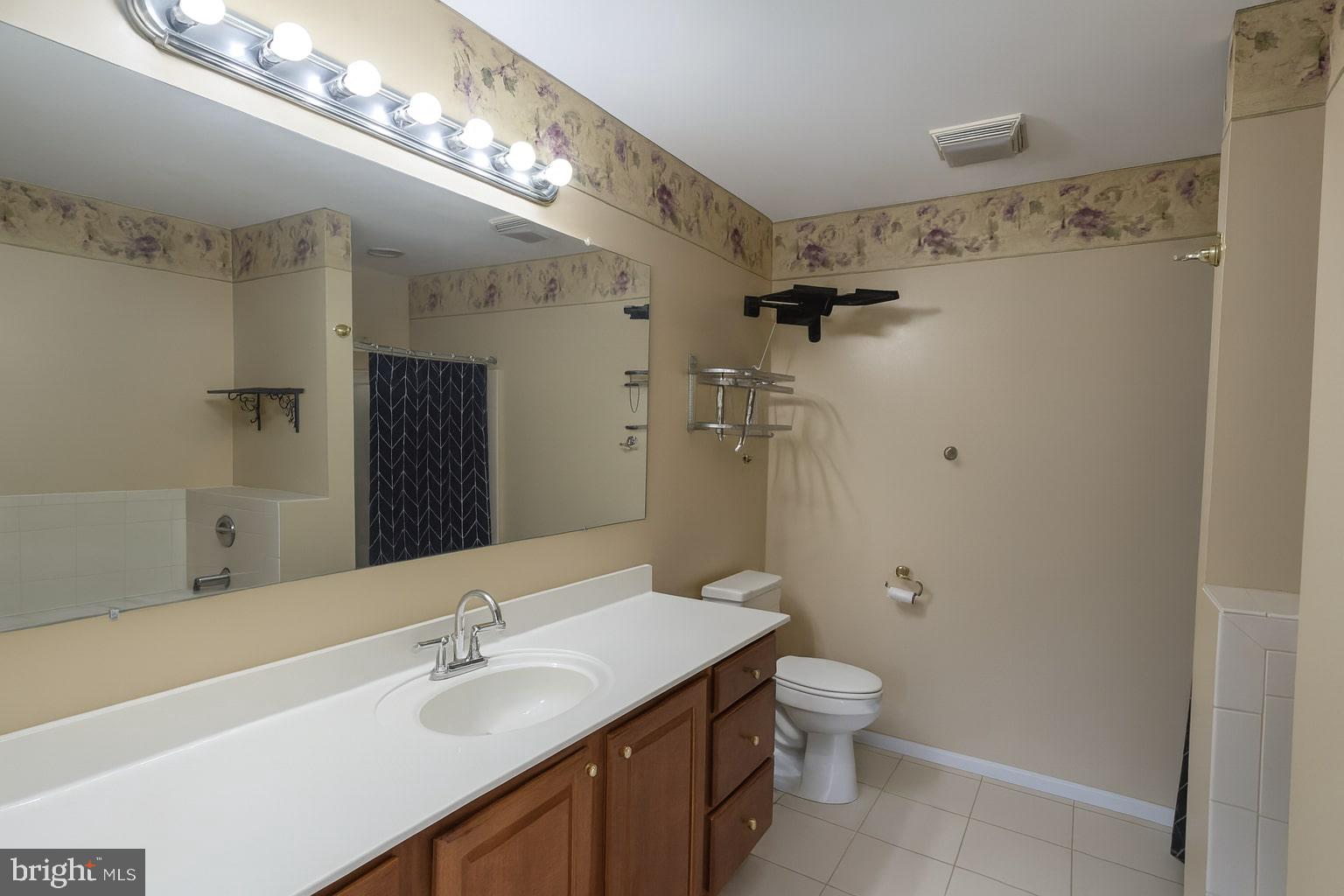 HERITAGE HEIGHTS - Residential