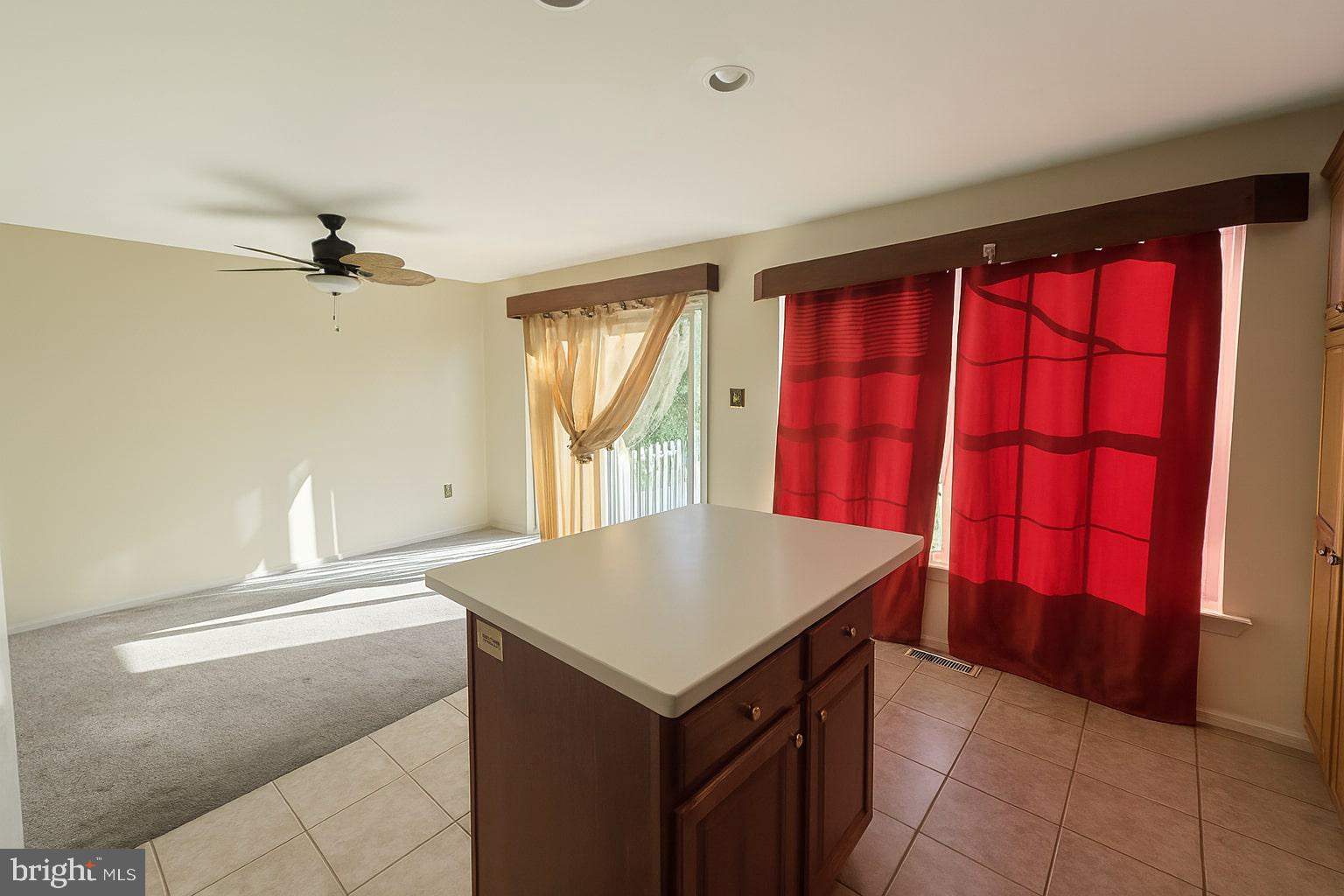 HERITAGE HEIGHTS - Residential