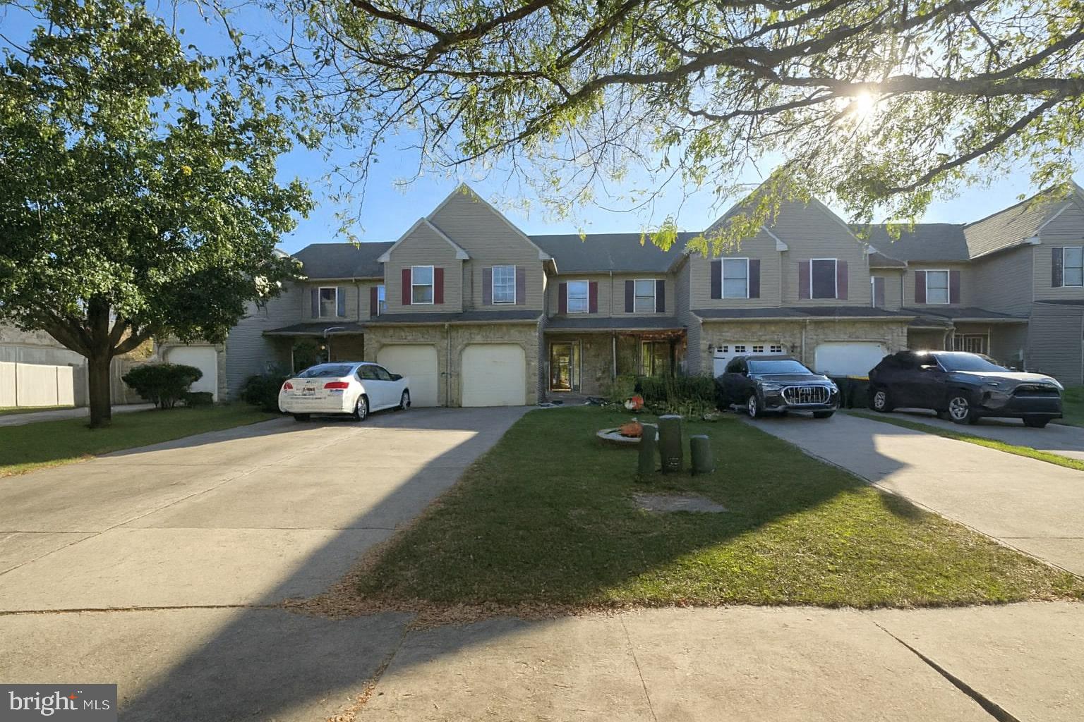 1716 BROOKSTONE DRIVE