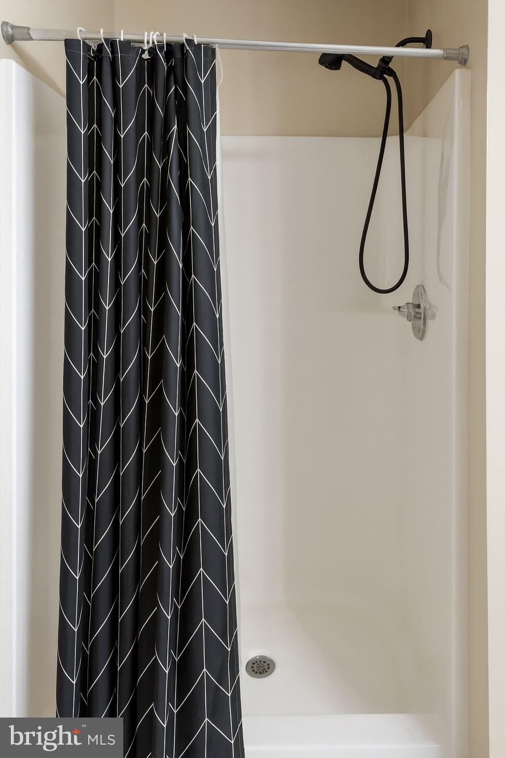 HERITAGE HEIGHTS - Residential