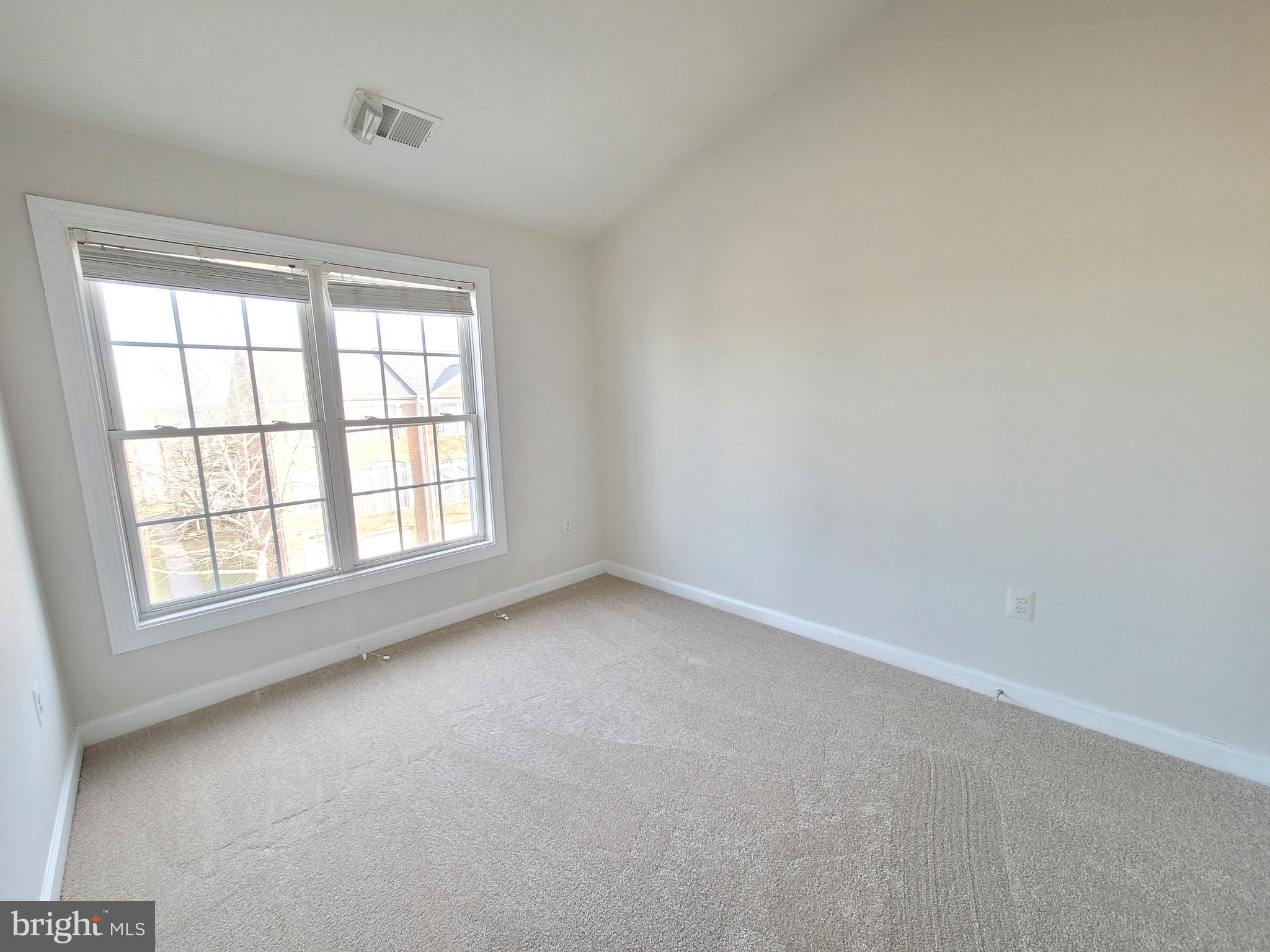 FAIRCREST NORTH - Residential