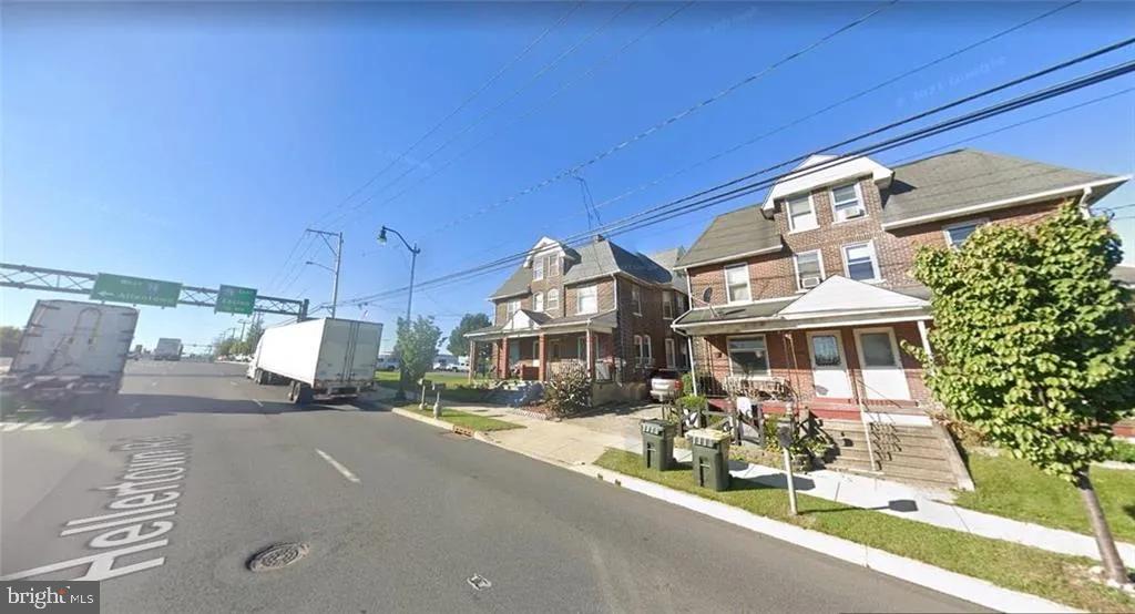 1034 HELLERTOWN ROAD