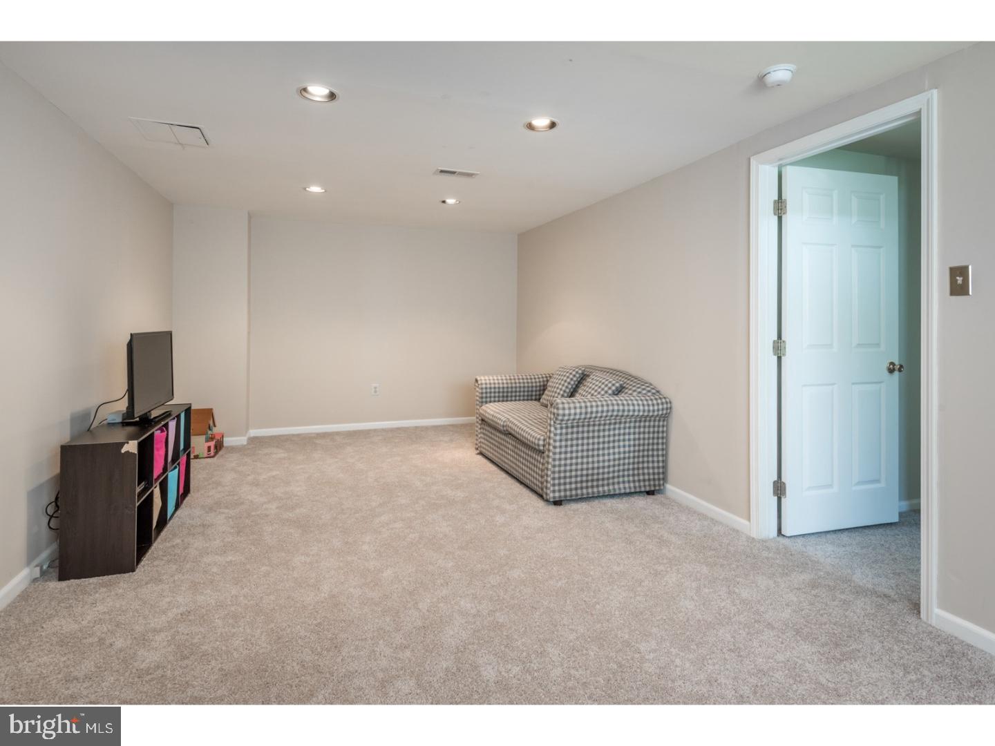 PROVIDENCE VIEW - Residential