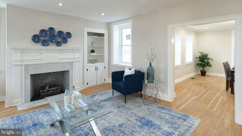 DELMAR VILLAGE - Residential