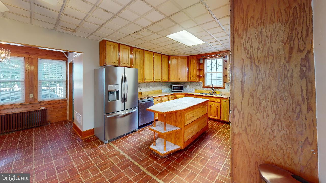 RIDGEVILLE - Residential