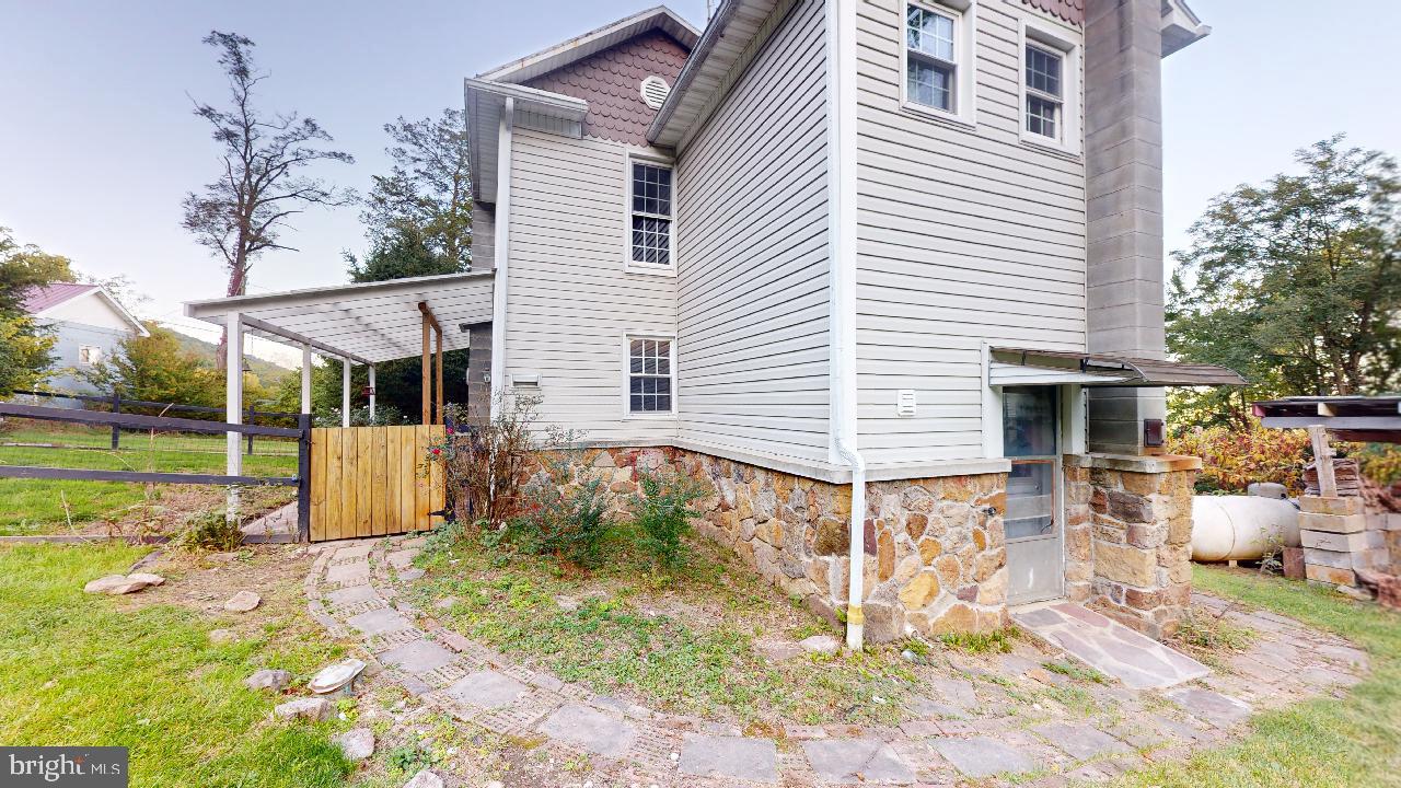 RIDGEVILLE - Residential