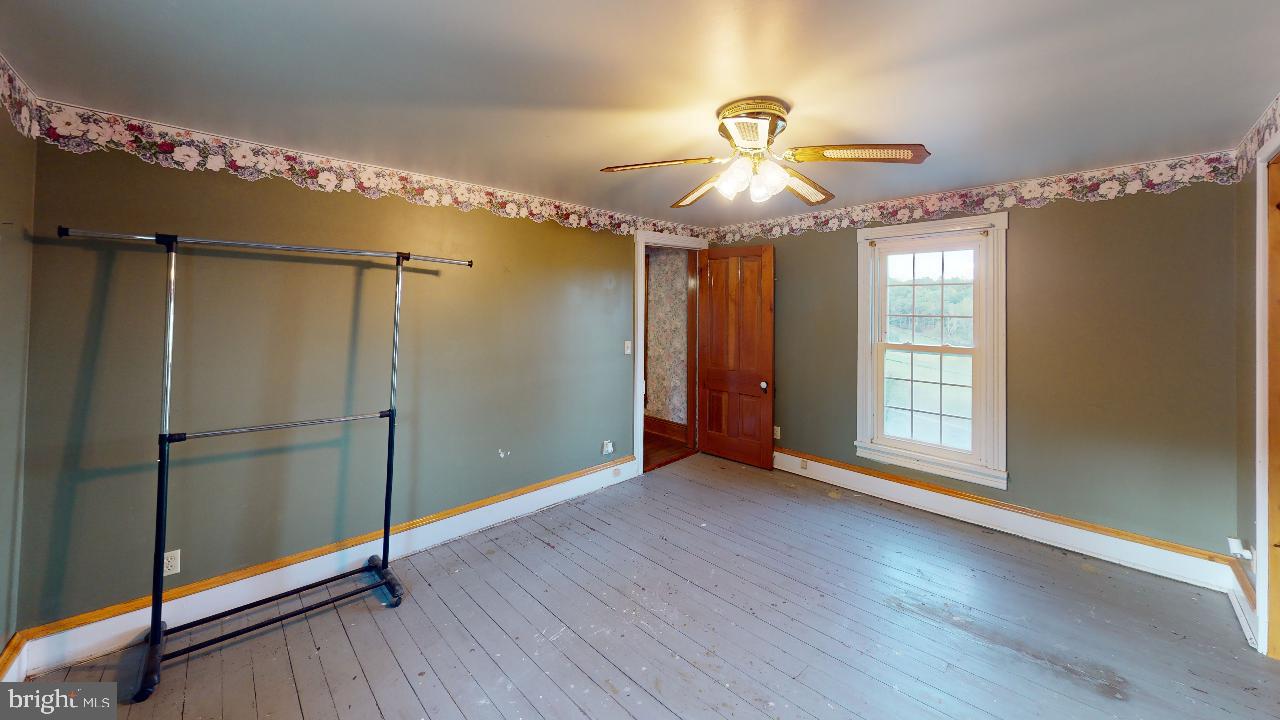 RIDGEVILLE - Residential