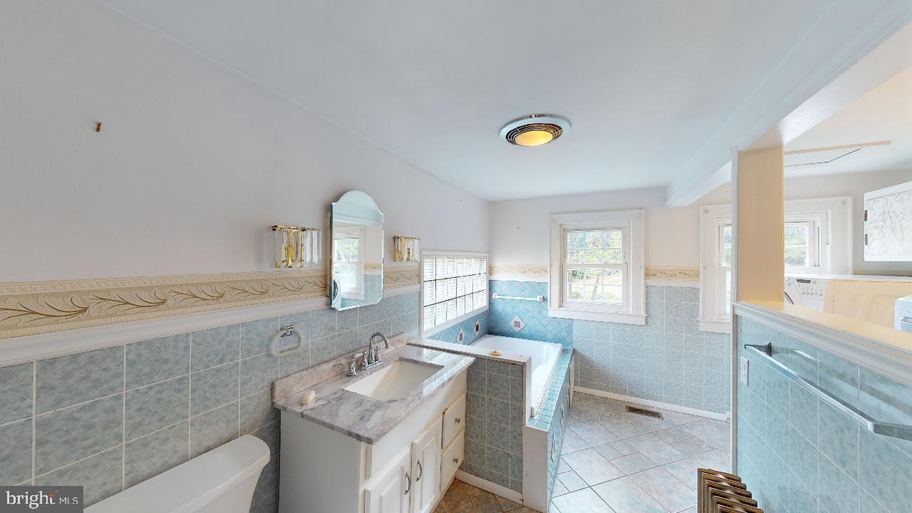 RIDGEVILLE - Residential