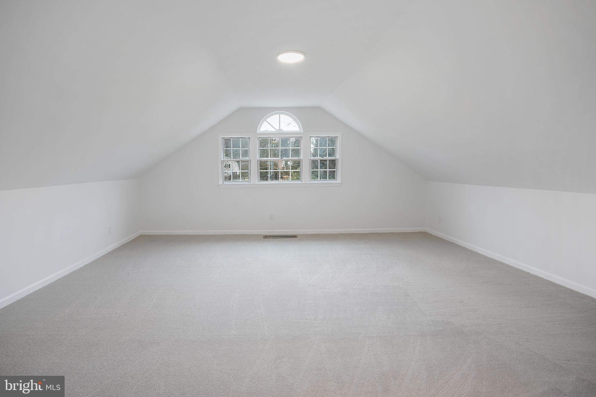 MCAULEY PARK - Residential