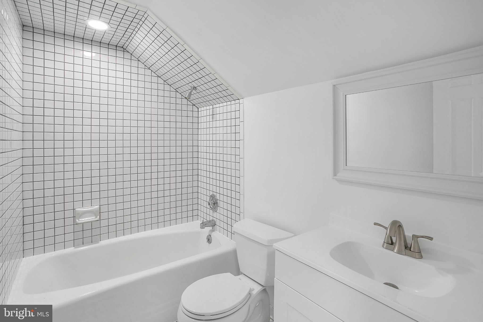 MCAULEY PARK - Residential