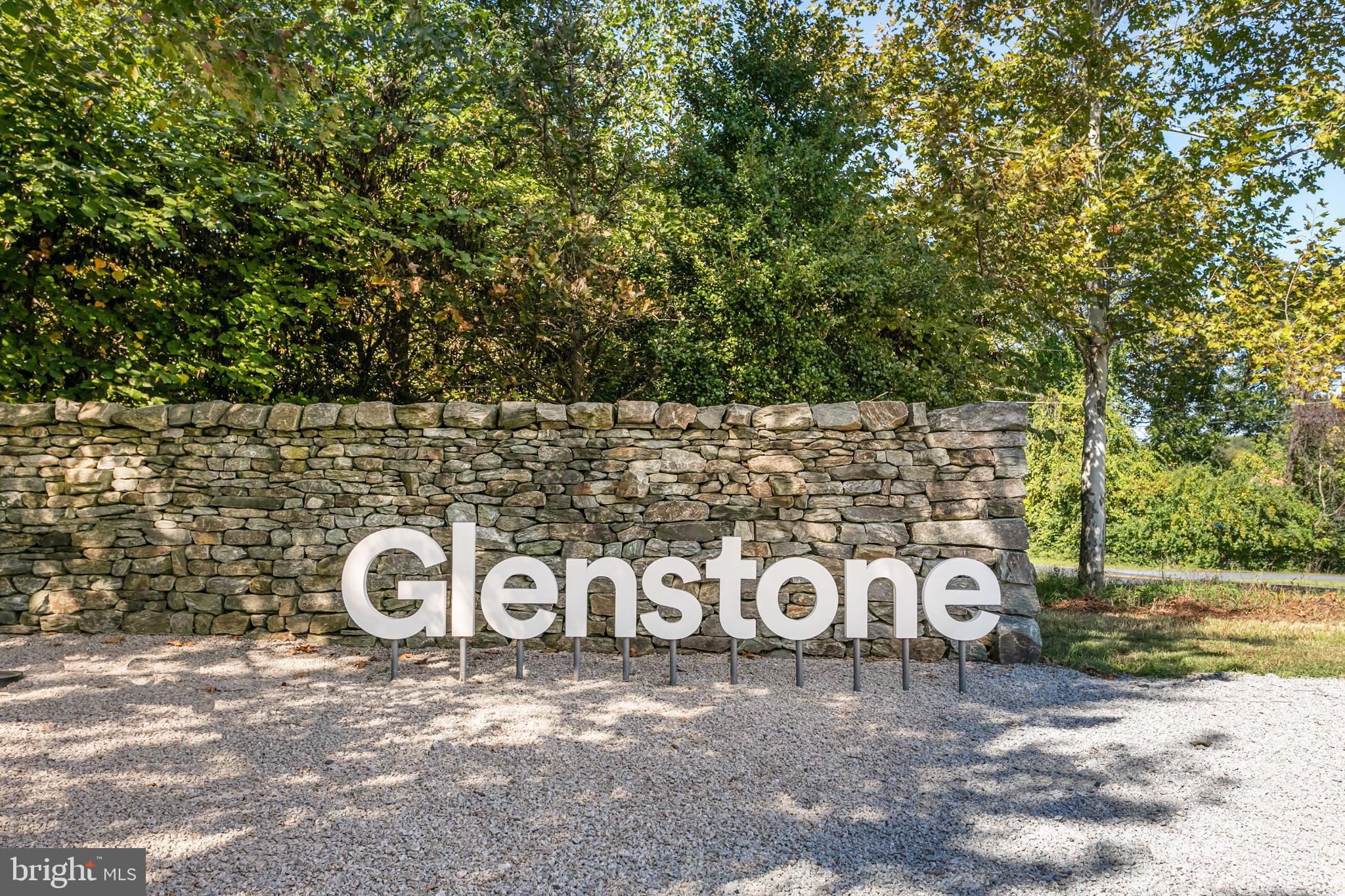 MCAULEY PARK - Residential