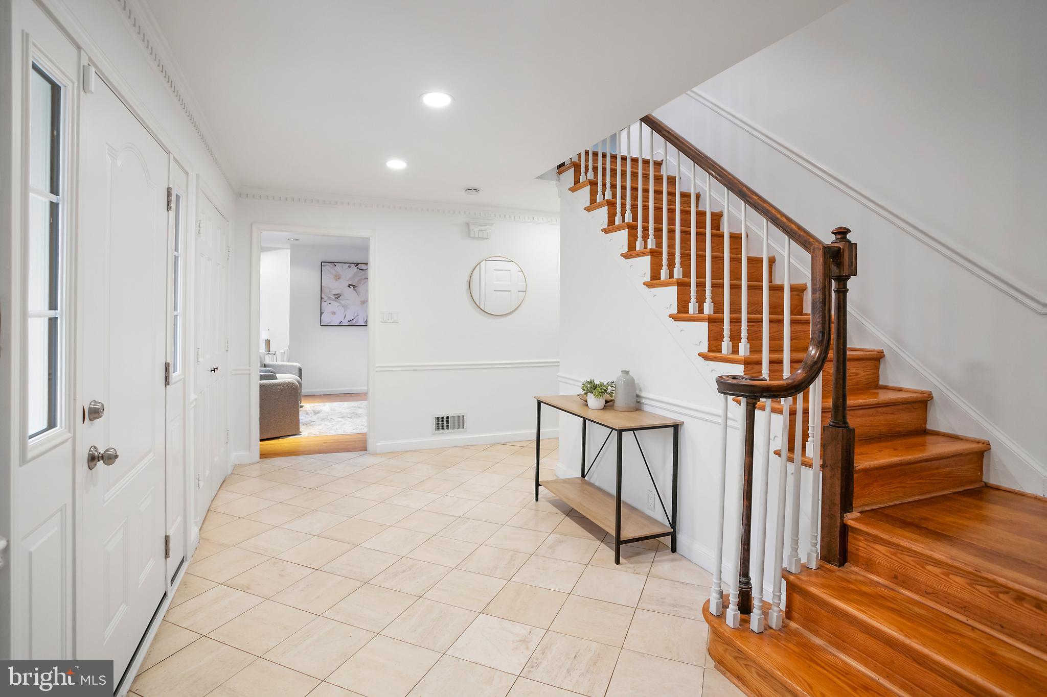 MCAULEY PARK - Residential