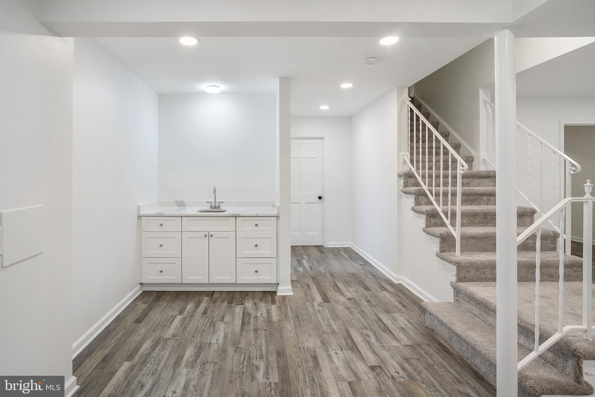 MCAULEY PARK - Residential